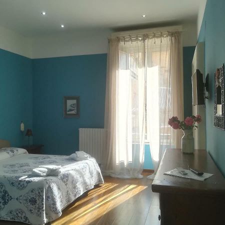 B & B Luca Giordano N6 Naples Exterior photo